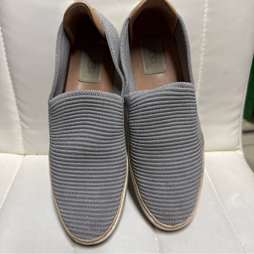 UGG Womens Metallic Sammy Slip On Sneakers Size 7 US Silver Gray 1113450